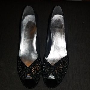 Lace Stuart Weitzman pumps